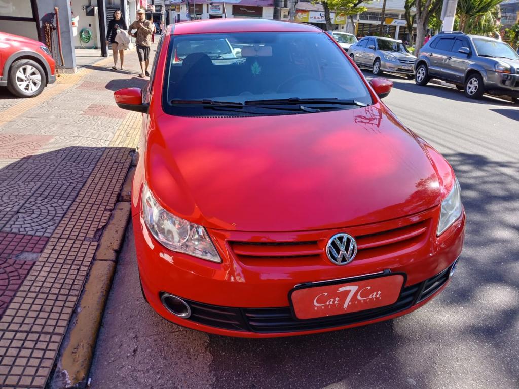 VOLKSWAGEN Gol