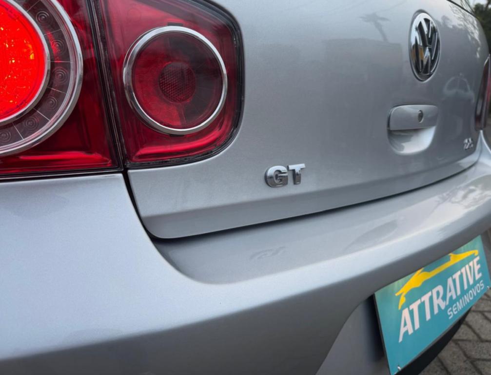 VOLKSWAGEN Golf - Foto