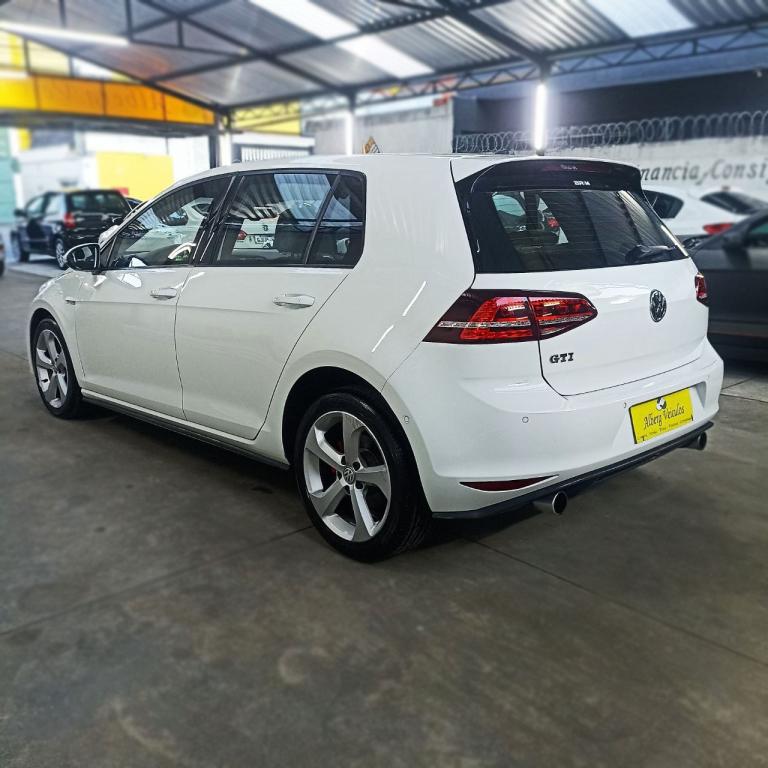 VOLKSWAGEN Golf - Foto