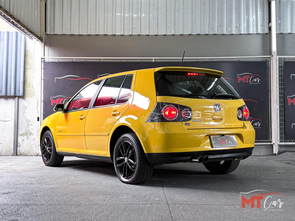 VOLKSWAGEN Golf - Foto