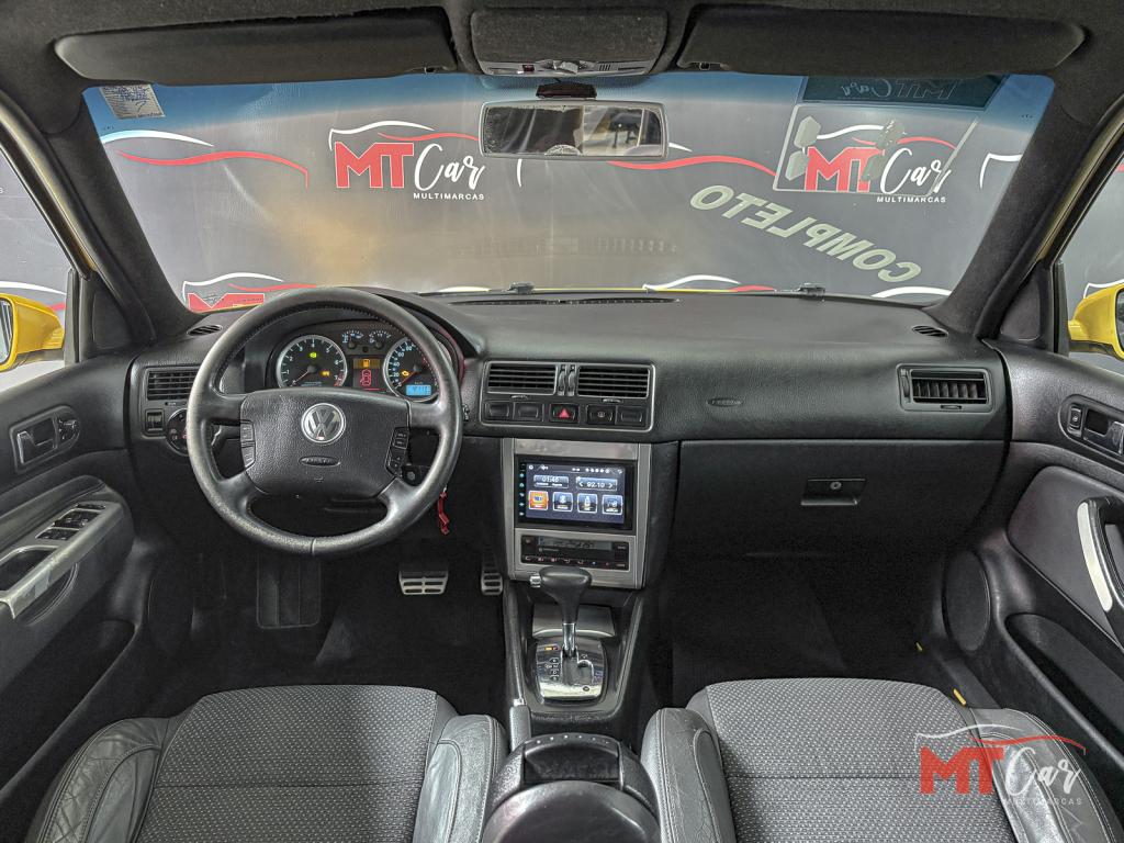 VOLKSWAGEN Golf - Foto
