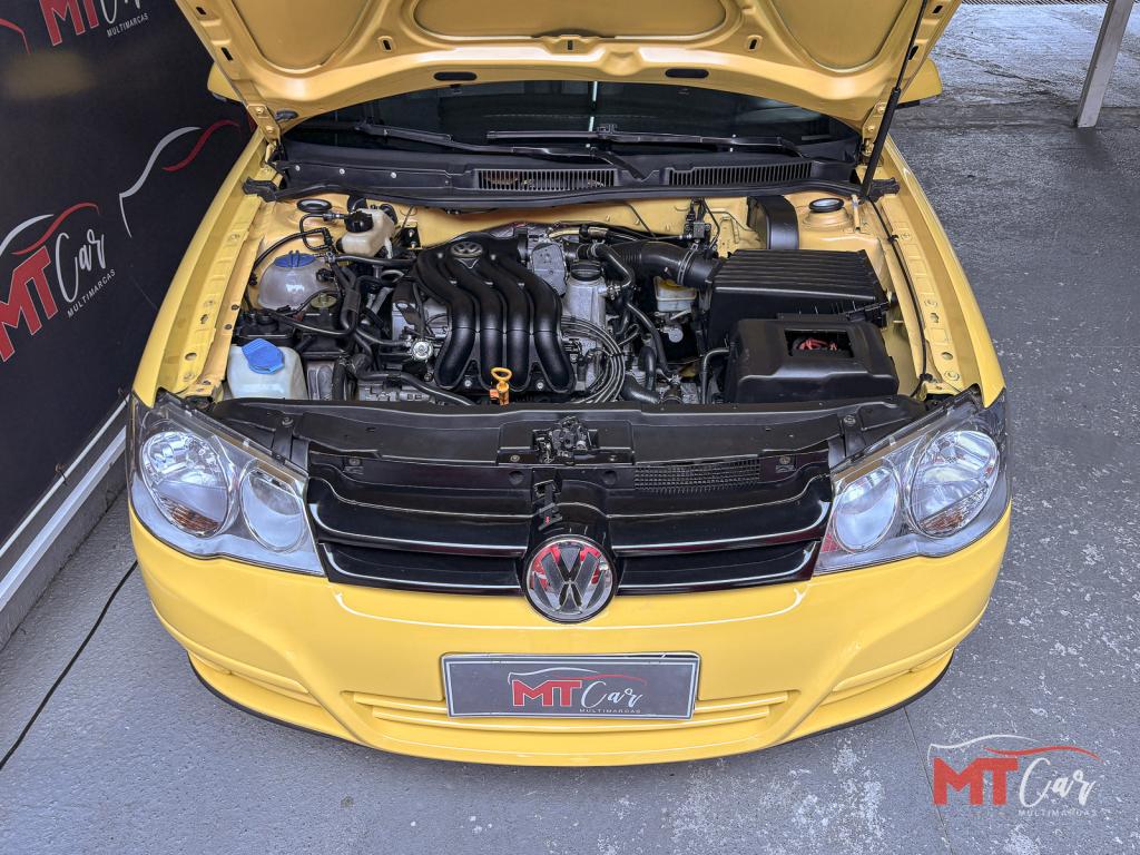 VOLKSWAGEN Golf - Foto