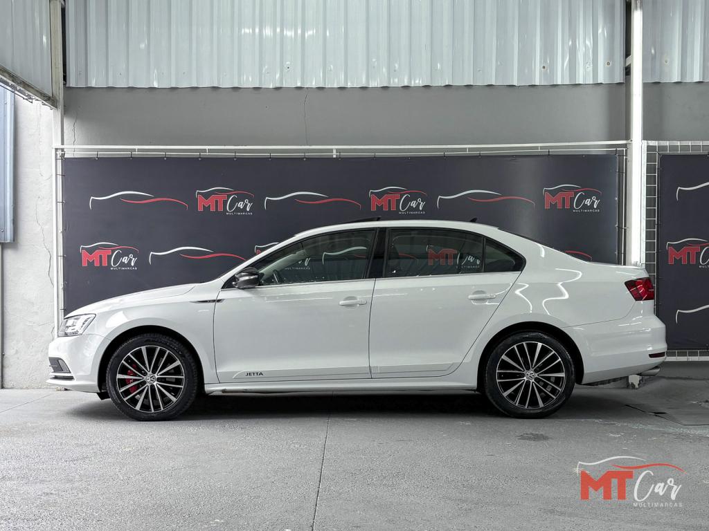 VOLKSWAGEN Jetta - Foto