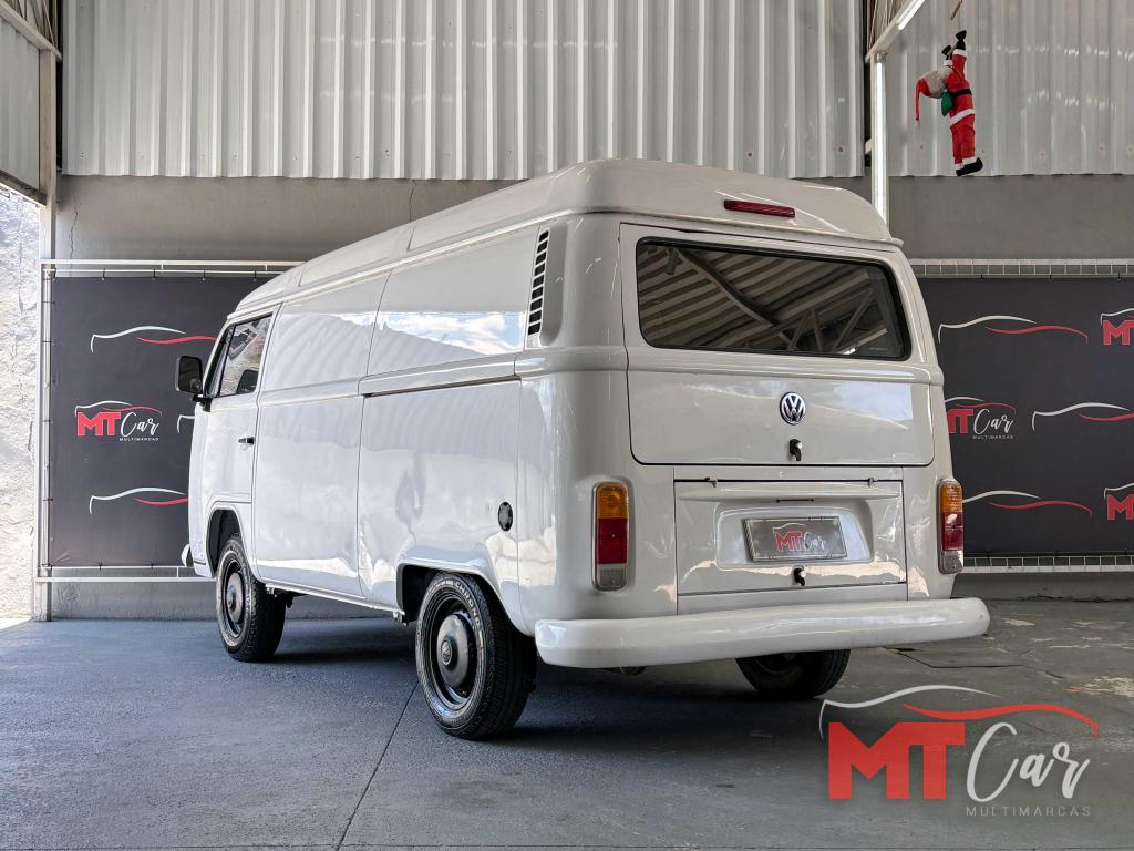 VOLKSWAGEN Kombi - Foto