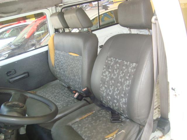 VOLKSWAGEN Kombi - Foto