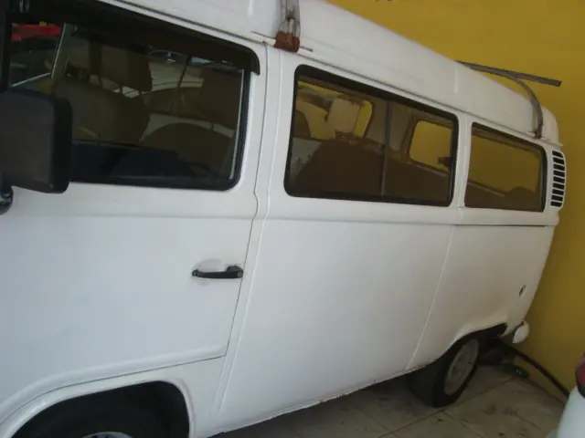 VOLKSWAGEN Kombi - Foto