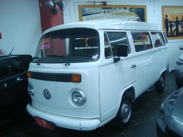 VOLKSWAGEN Kombi