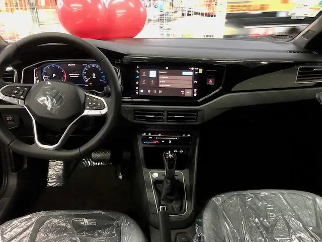 VOLKSWAGEN Nivus - Foto