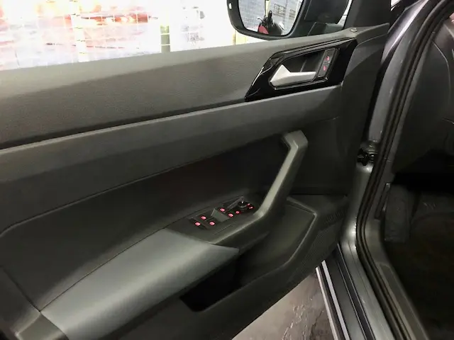 VOLKSWAGEN Nivus - Foto