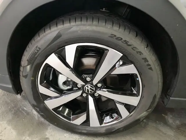 VOLKSWAGEN Nivus - Foto