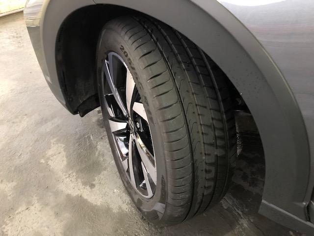 VOLKSWAGEN Nivus - Foto