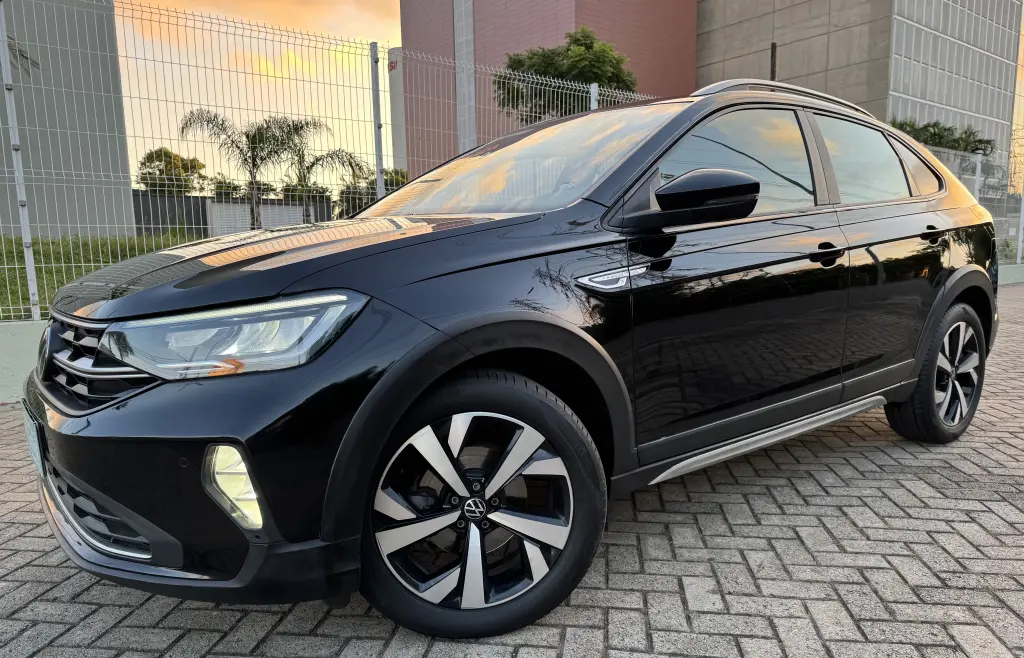 VOLKSWAGEN Nivus