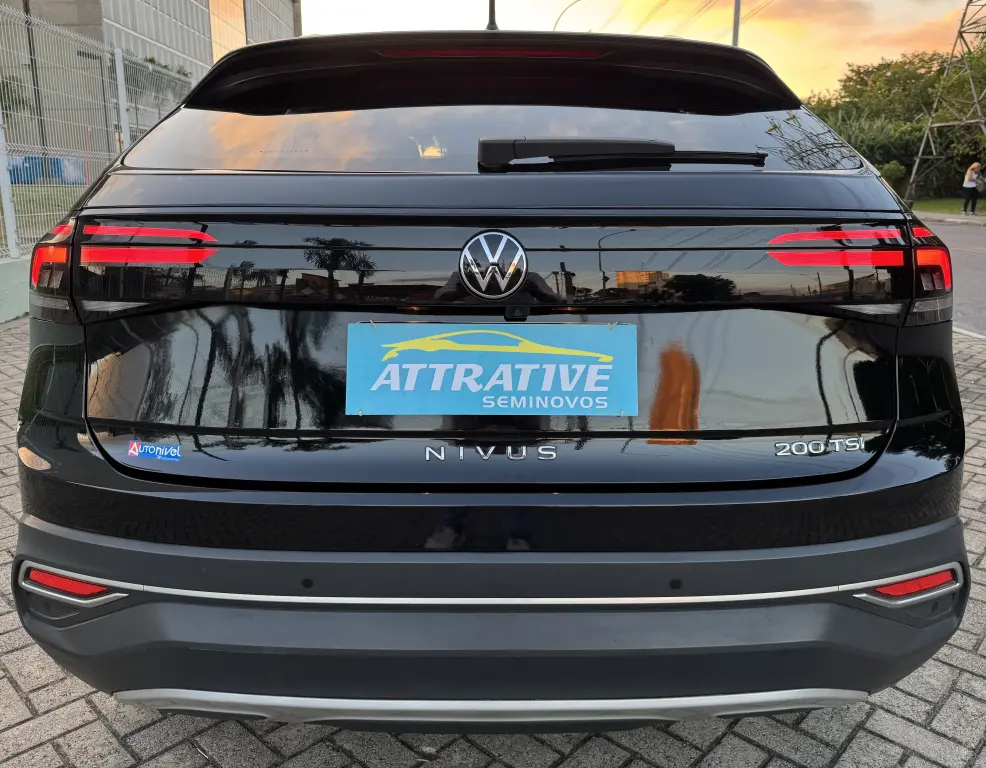 VOLKSWAGEN Nivus - Foto