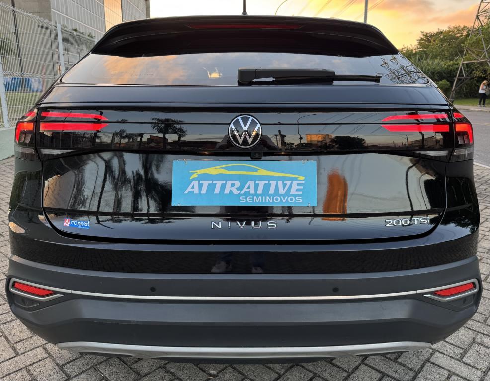 VOLKSWAGEN Nivus - Foto