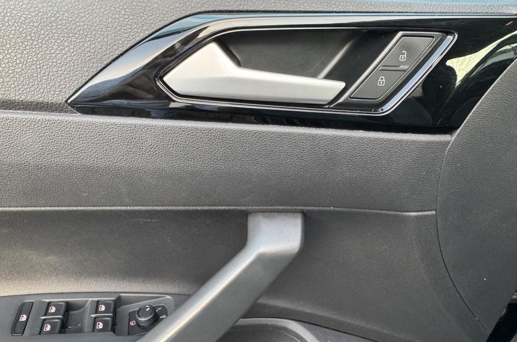 VOLKSWAGEN Nivus - Foto