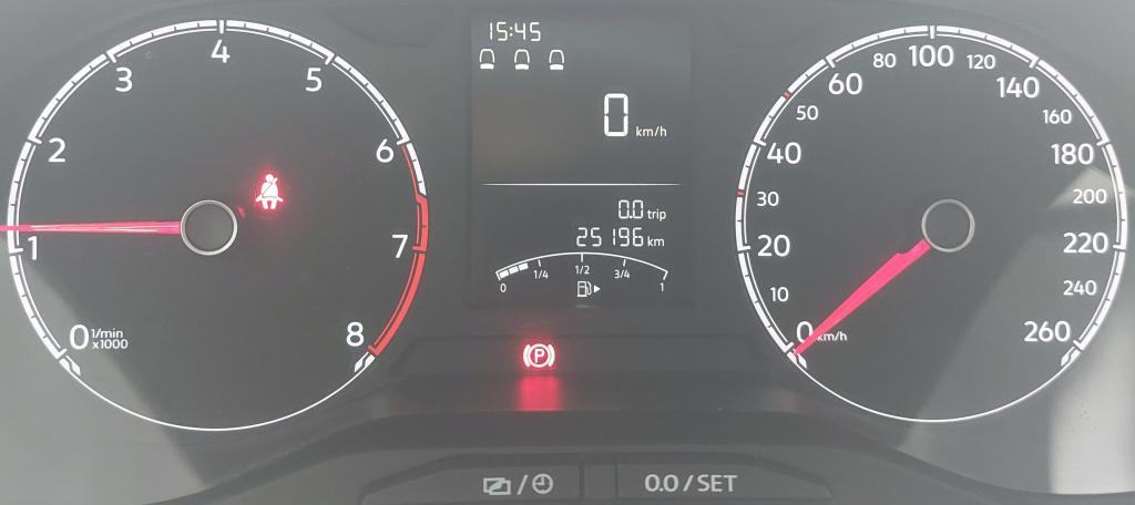 VOLKSWAGEN Polo Hatch - Foto