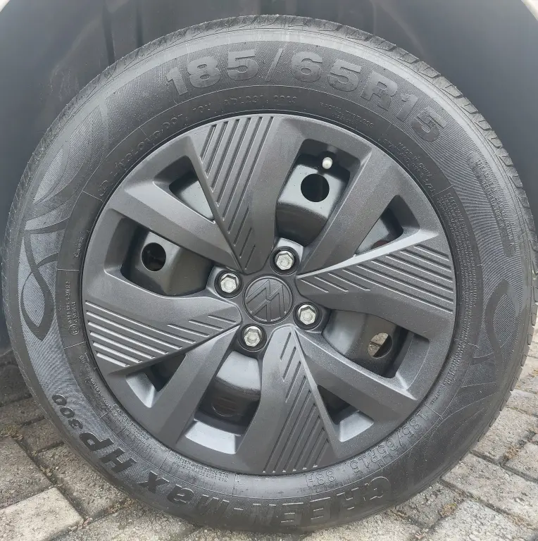 VOLKSWAGEN Polo Hatch - Foto