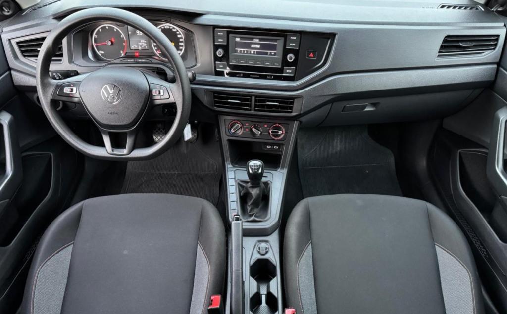 VOLKSWAGEN Polo Hatch - Foto