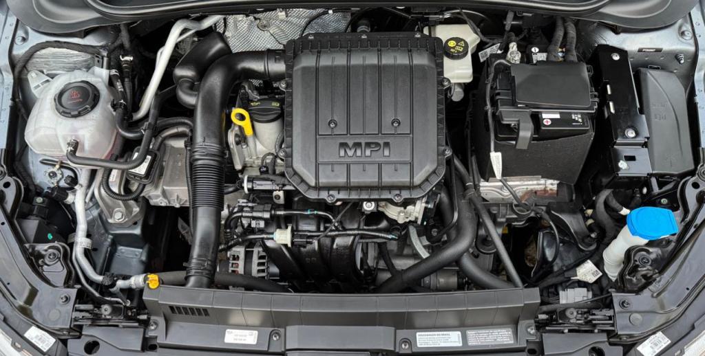 VOLKSWAGEN Polo Hatch - Foto