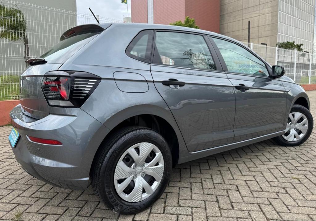 VOLKSWAGEN Polo Hatch - Foto