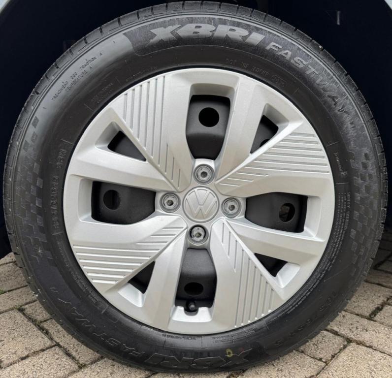 VOLKSWAGEN Polo Hatch - Foto