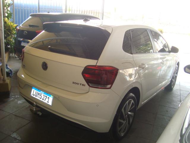 VOLKSWAGEN Polo Hatch - Foto