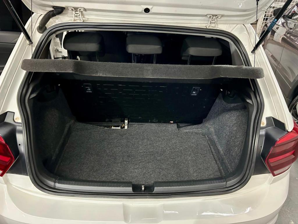 VOLKSWAGEN Polo Hatch - Foto