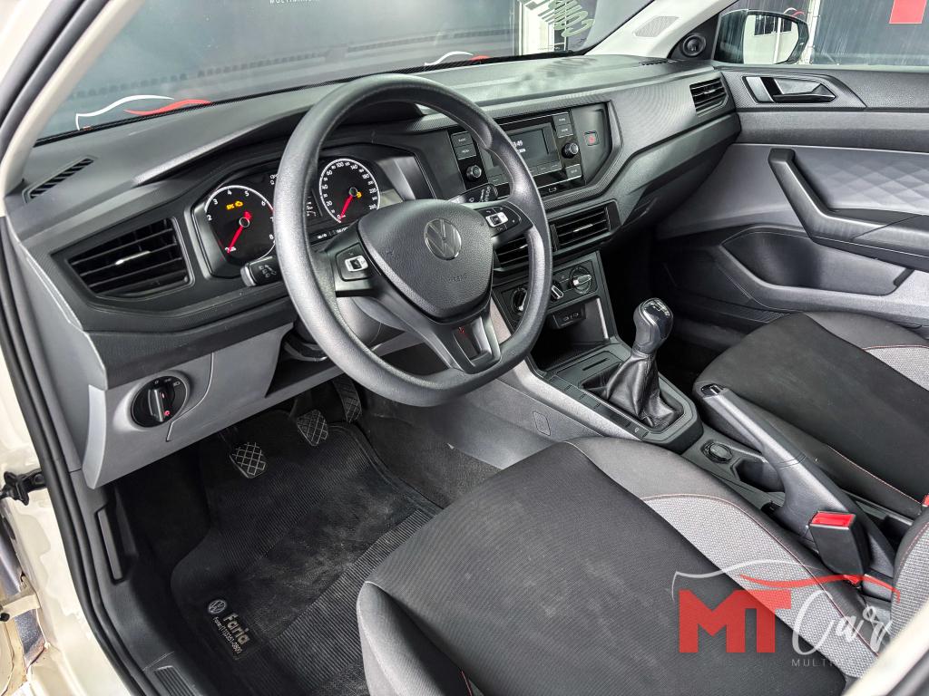 VOLKSWAGEN Polo Hatch - Foto