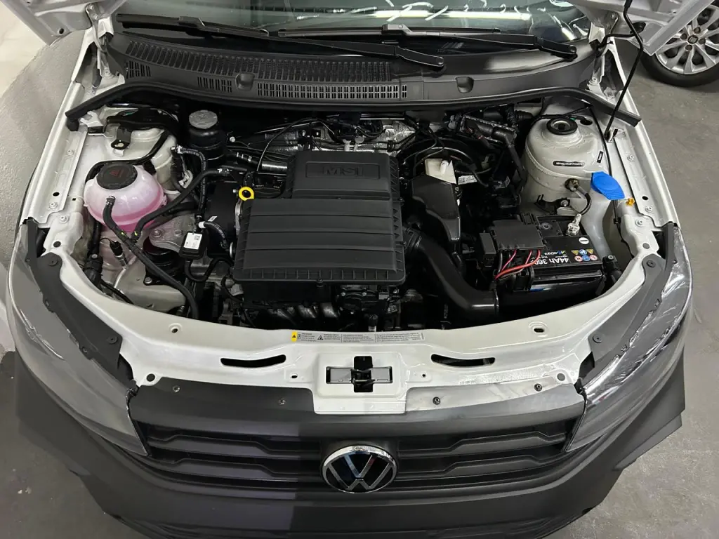 VOLKSWAGEN Saveiro - Foto