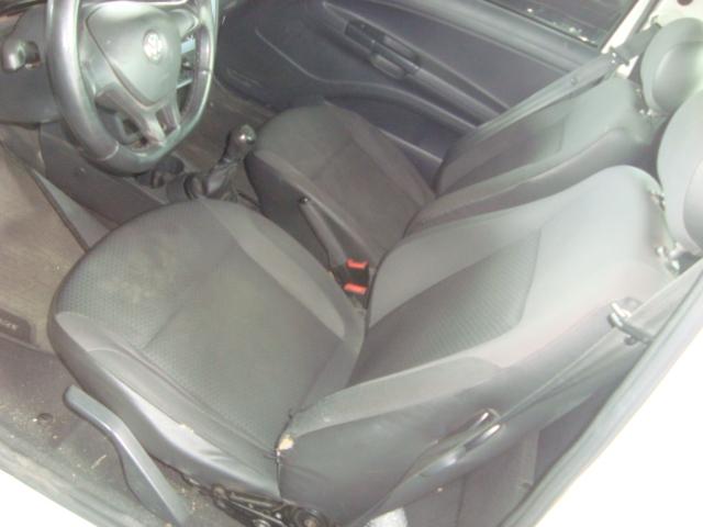 VOLKSWAGEN Saveiro - Foto