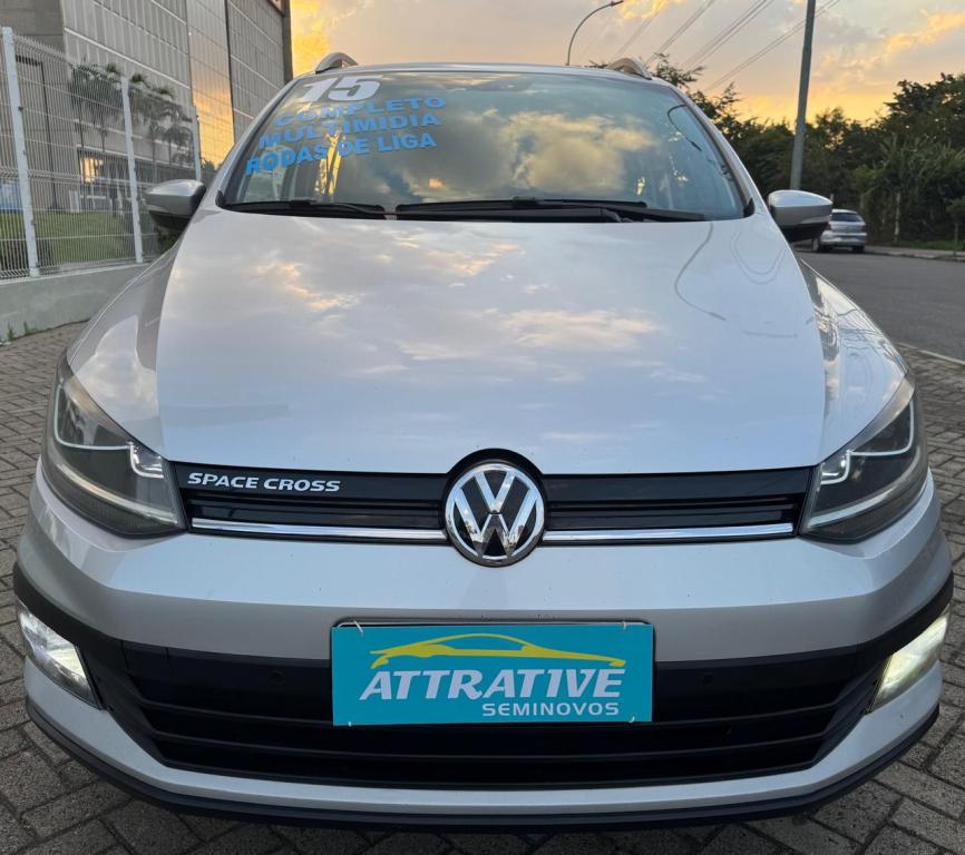 VOLKSWAGEN Space Cross - Foto