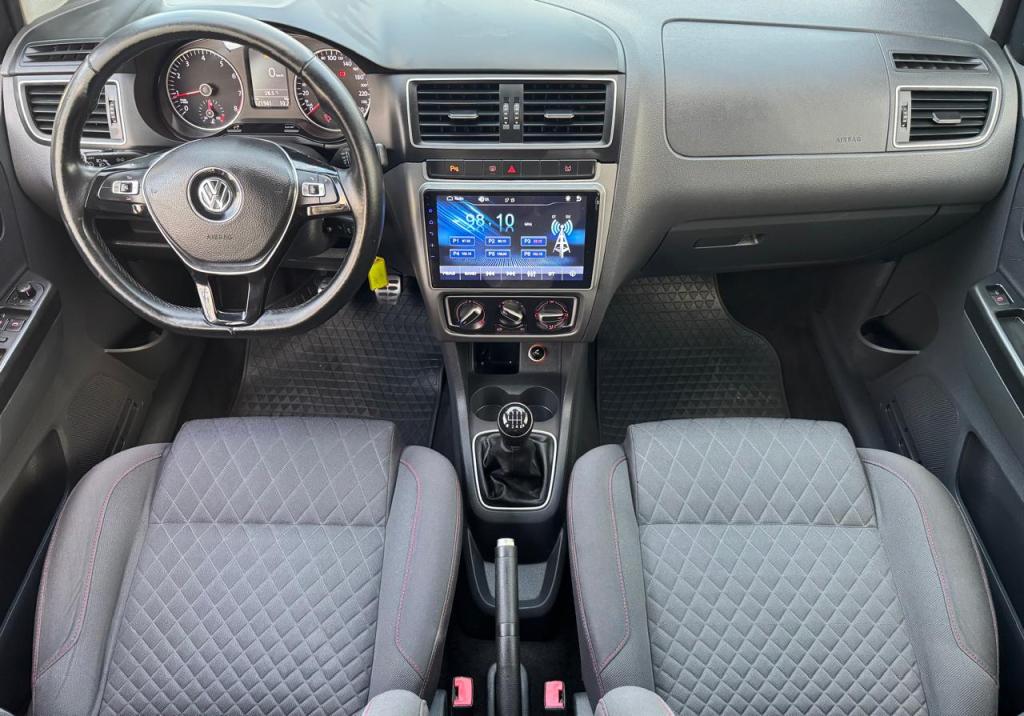 VOLKSWAGEN Space Cross - Foto