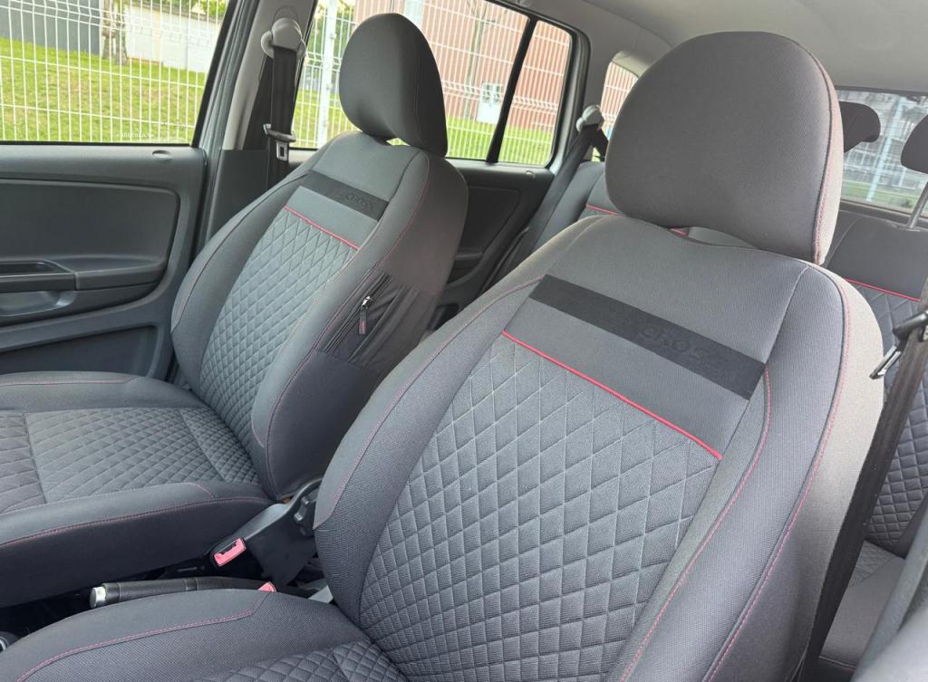VOLKSWAGEN Space Cross - Foto