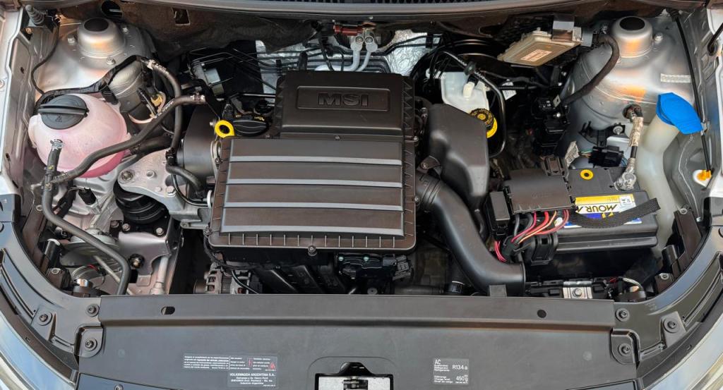VOLKSWAGEN Space Cross - Foto
