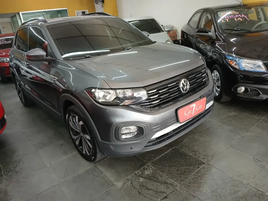 VOLKSWAGEN T-Cross - Foto