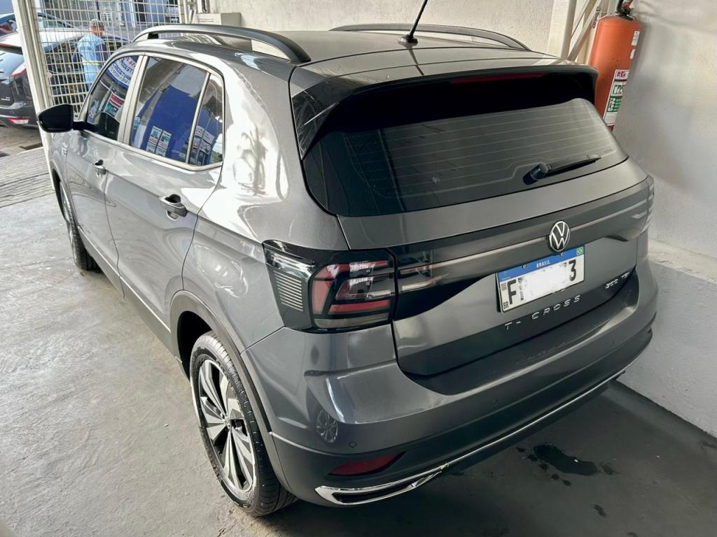 VOLKSWAGEN T-Cross - Foto