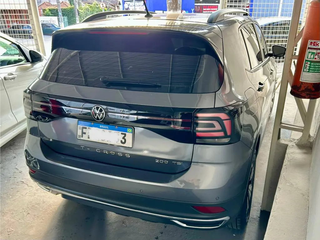 VOLKSWAGEN T-Cross - Foto