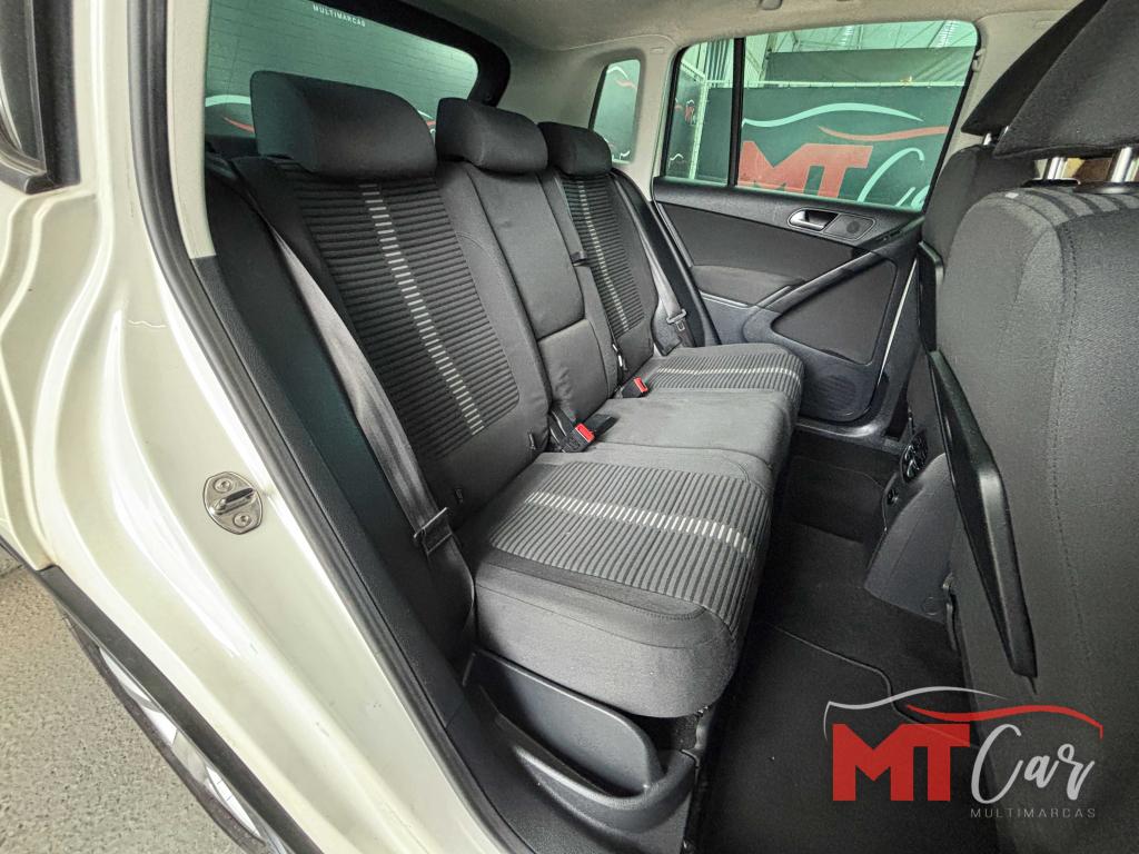 VOLKSWAGEN Tiguan - Foto
