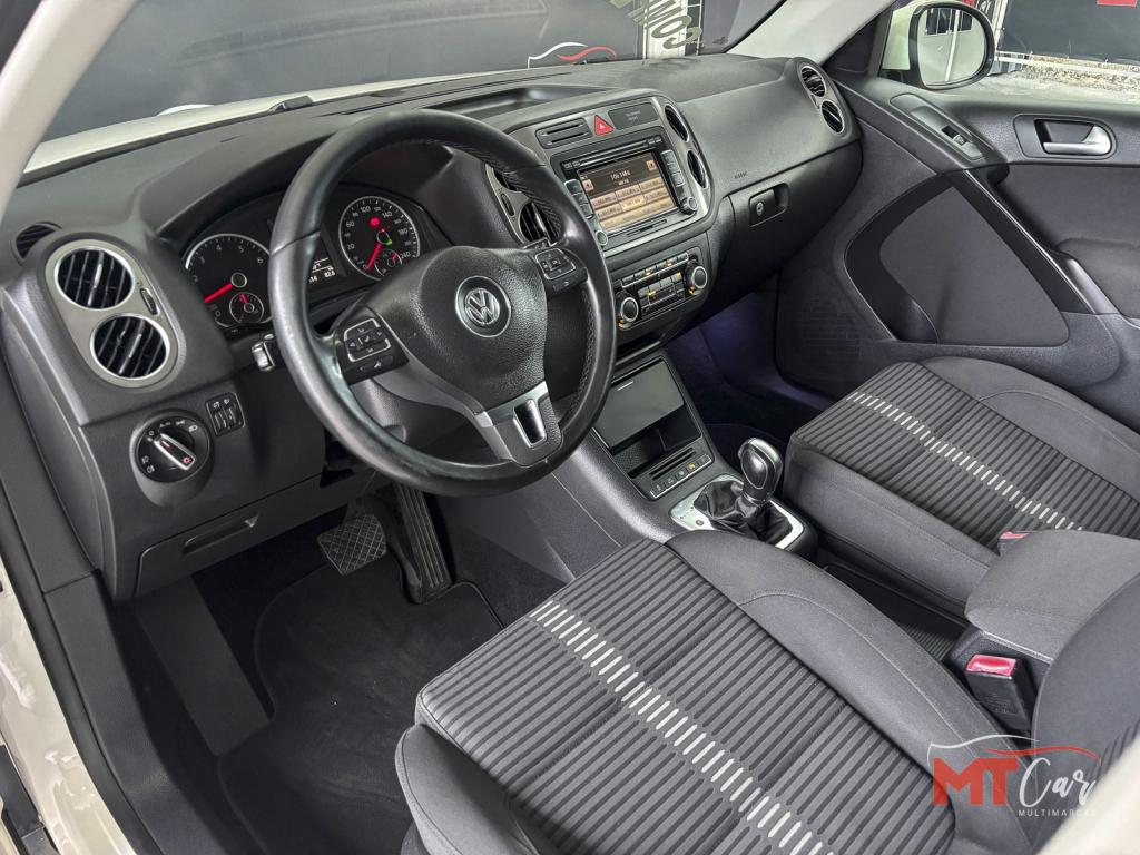 VOLKSWAGEN Tiguan - Foto