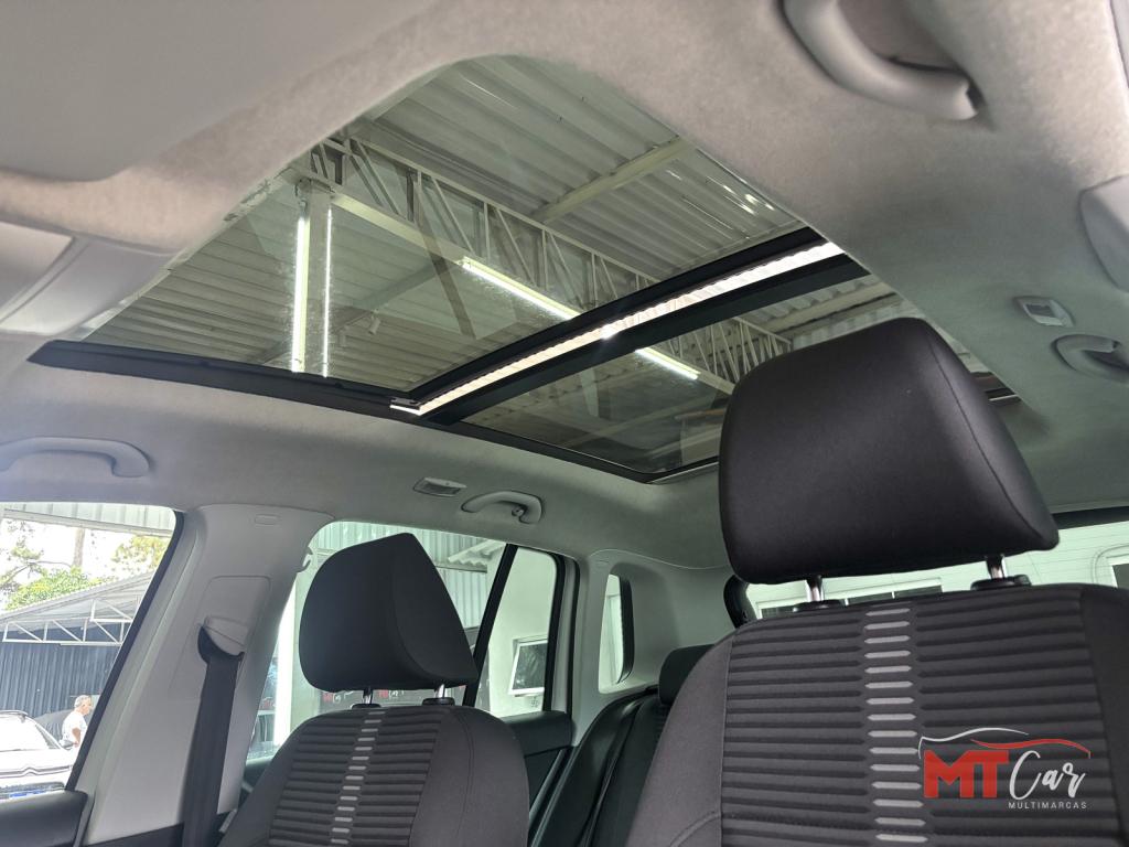 VOLKSWAGEN Tiguan - Foto