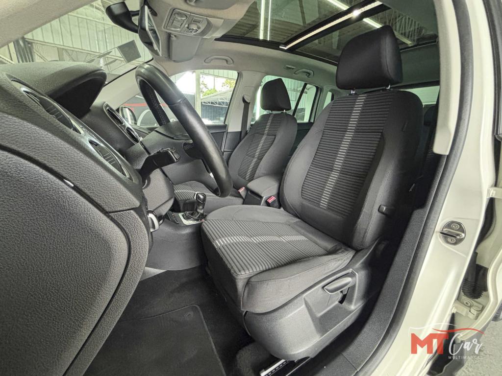 VOLKSWAGEN Tiguan - Foto