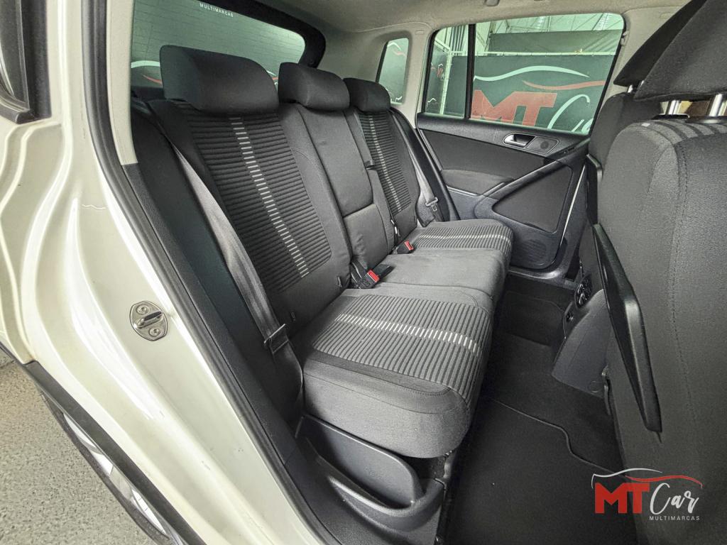 VOLKSWAGEN Tiguan - Foto