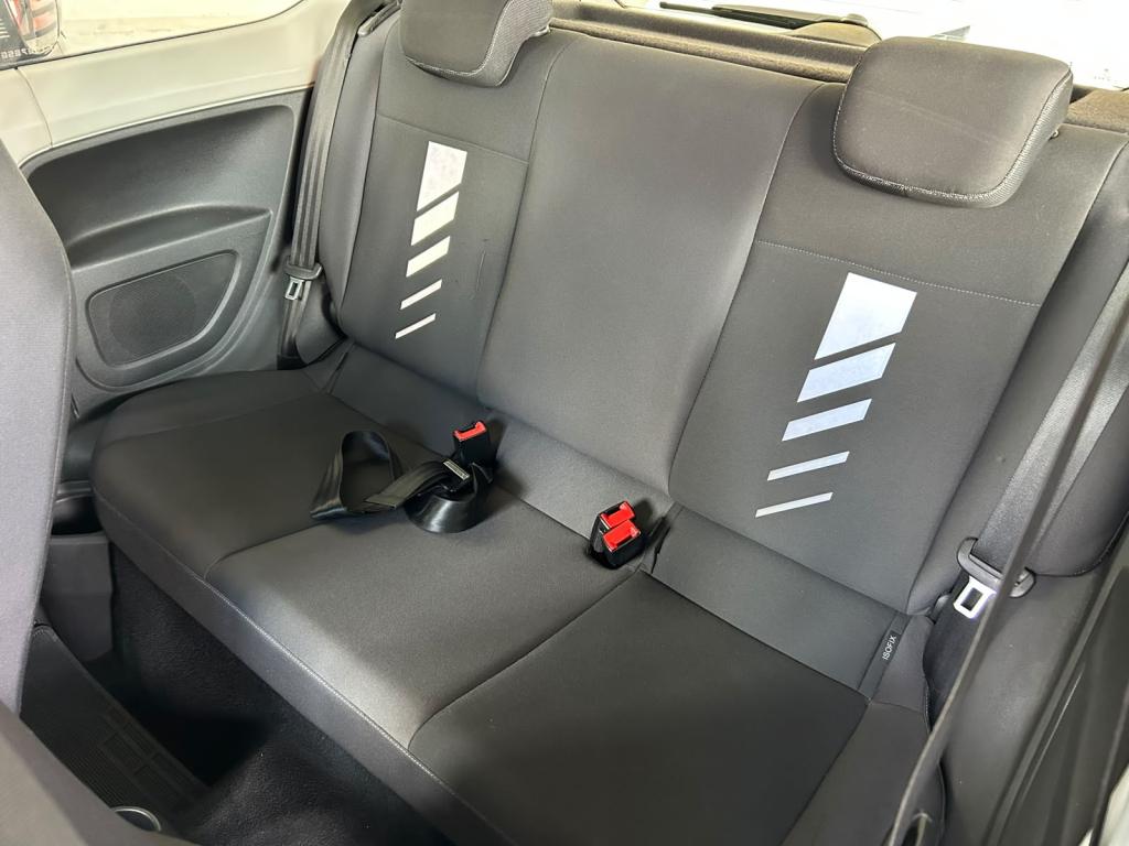 VOLKSWAGEN UP - Foto