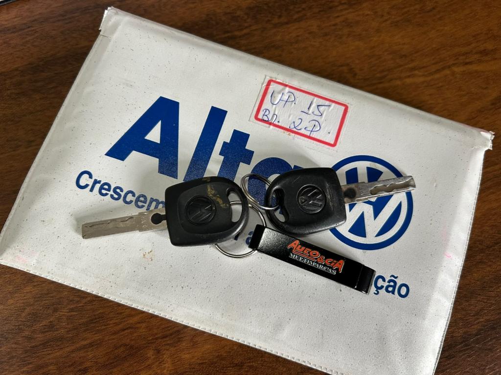 VOLKSWAGEN UP - Foto