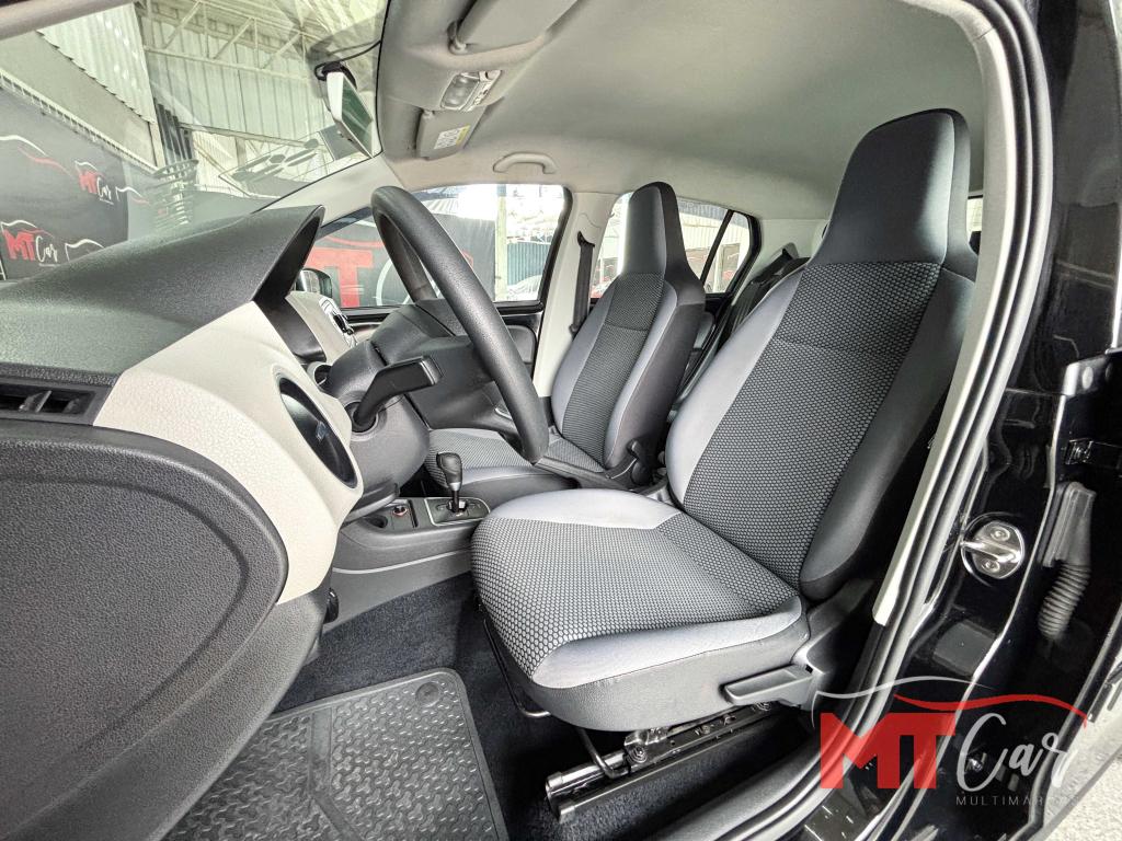 VOLKSWAGEN UP - Foto