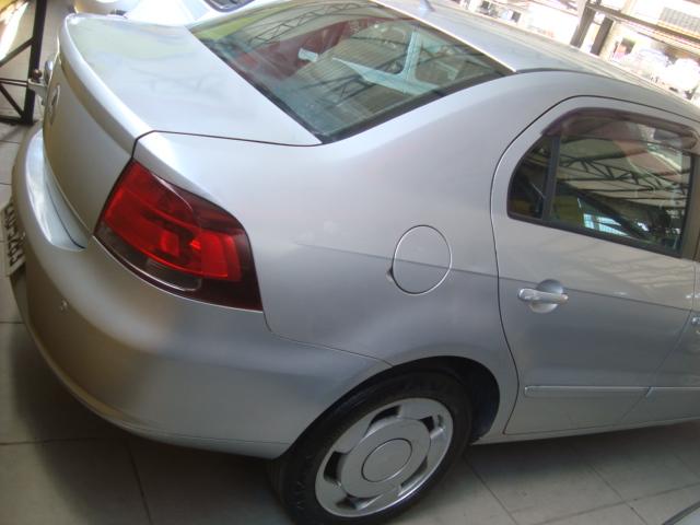 VOLKSWAGEN Voyage - Foto