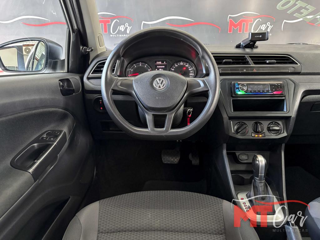 VOLKSWAGEN Voyage - Foto