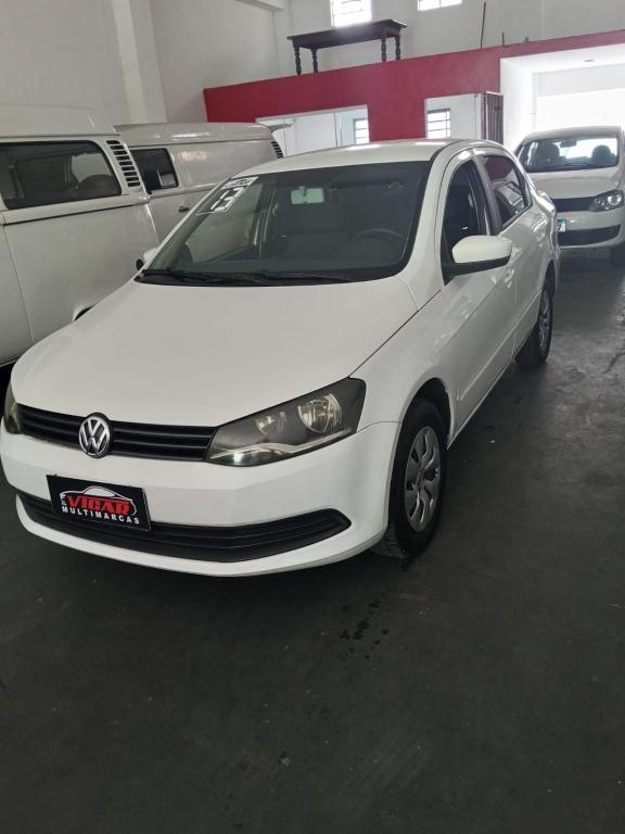 VOLKSWAGEN Voyage - Foto