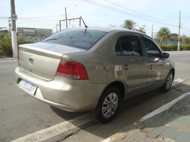 VOLKSWAGEN Voyage