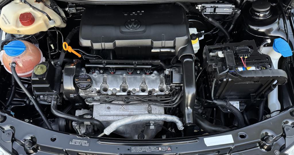 VOLKSWAGEN Voyage - Foto